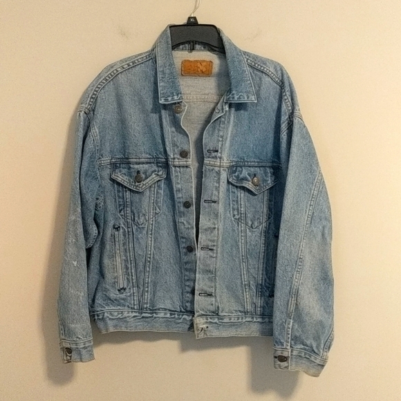 Levi's Other - Vintage '90s Levi's denim jacket